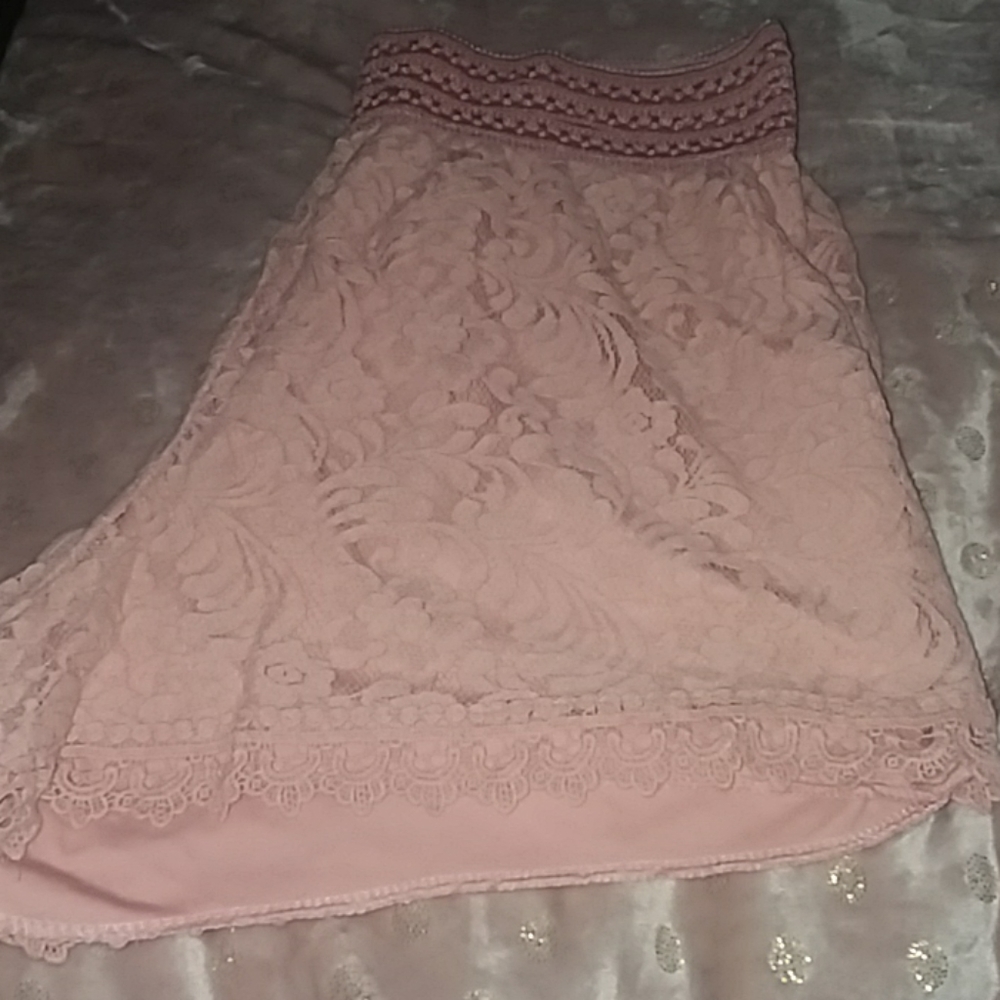 Lace floral print blush shorts